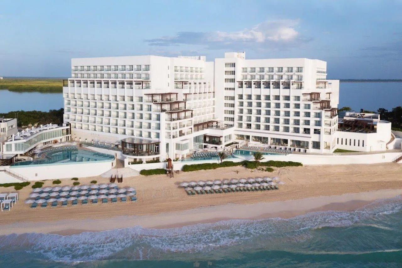 ***** Resort Sun Palace Cancún México
